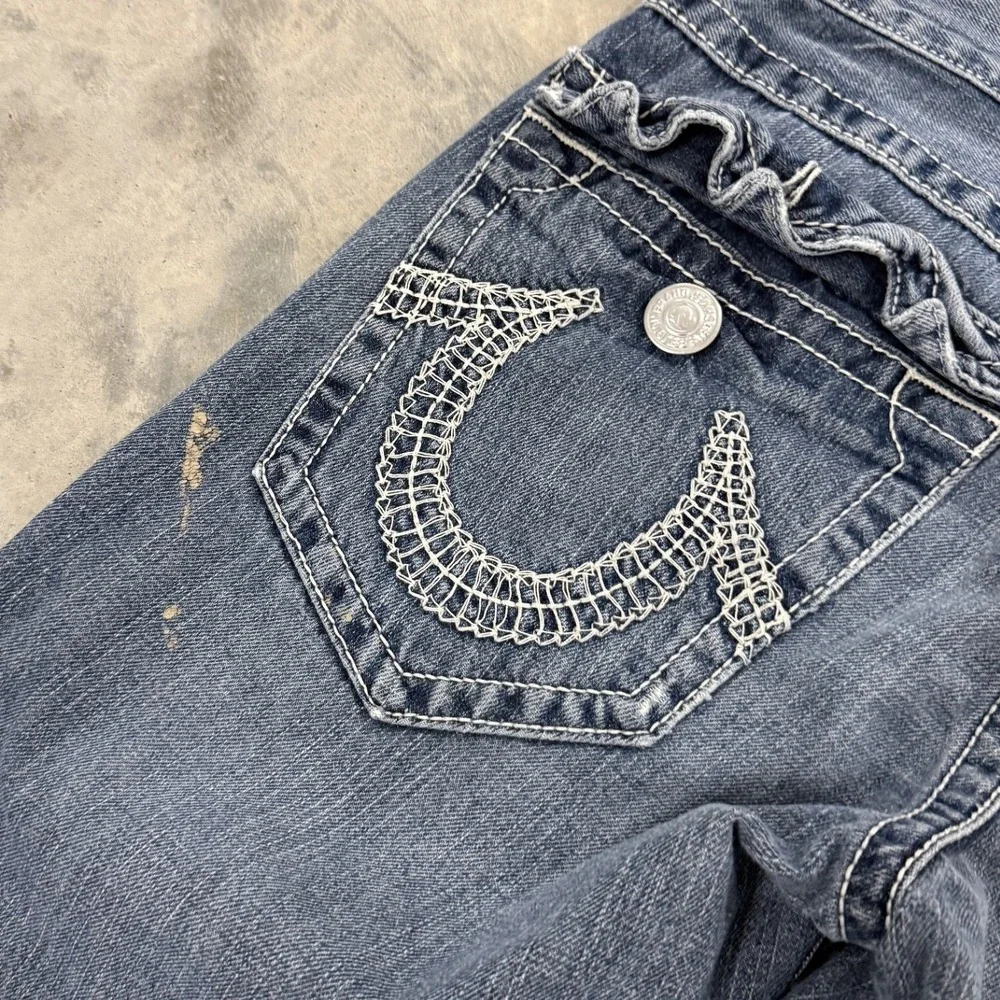 True Religion Billy Jeans Men 37 Blue Fair Distressed Bootcut Thick Stitch USA